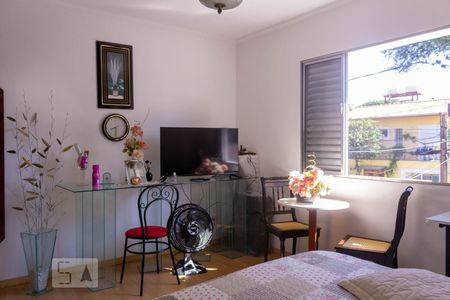 Casa de condomínio à venda com 100m², 2 quartos e 1 vaga Casa de condomínio à venda com 100m², 2 quartos e 1 vagaQuarto 1