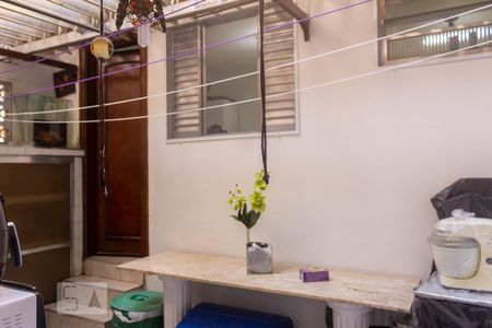 Casa de condomínio à venda com 100m², 2 quartos e 1 vaga Casa de condomínio à venda com 100m², 2 quartos e 1 vagaÁrea de Serviço
