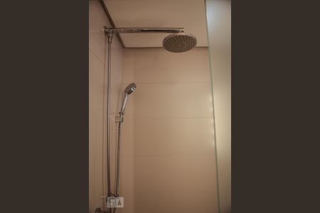 Apartamento à venda com 98m², 2 quartos e 1 vaga Apartamento à venda com 98m², 2 quartos e 1 vagaBanheiro 2