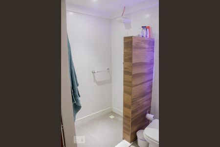 Casa à venda com 300m², 4 quartos e sem vaga Casa à venda com 300m², 4 quartos e sem vagabanheiro social