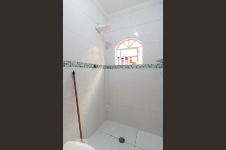 Casa à venda com 235m², 4 quartos e 5 vagas Casa à venda com 235m², 4 quartos e 5 vagasBanheiro 1