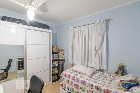 Casa à venda com 235m², 4 quartos e 5 vagas Casa à venda com 235m², 4 quartos e 5 vagasQuarto 2