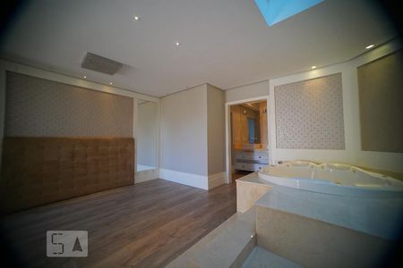 Casa à venda com 500m², 5 quartos e 5 vagasSuite Master