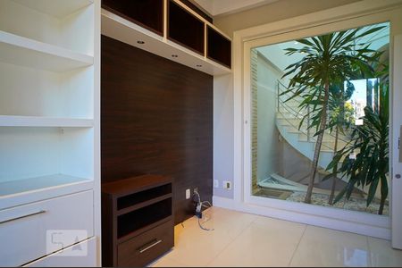 Casa à venda com 500m², 5 quartos e 5 vagasSuite 5