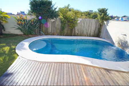 Casa à venda com 500m², 5 quartos e 5 vagasPiscina 