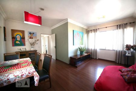 Sala de apartamento para alugar com 3 quartos, 75m² em Vila Gertrudes, São Paulo