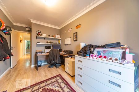 Apartamento à venda com 192m², 3 quartos e 2 vagas Apartamento à venda com 192m², 3 quartos e 2 vagasQuarto 2