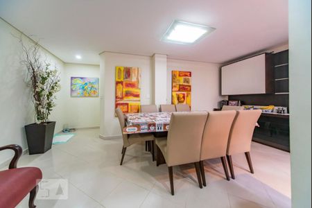 Apartamento à venda com 192m², 3 quartos e 2 vagas Apartamento à venda com 192m², 3 quartos e 2 vagasCopa