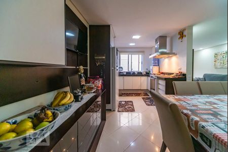 Apartamento à venda com 192m², 3 quartos e 2 vagas Apartamento à venda com 192m², 3 quartos e 2 vagasCozinha
