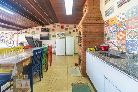 Apartamento à venda com 192m², 3 quartos e 2 vagas Apartamento à venda com 192m², 3 quartos e 2 vagasÁrea Gourmet