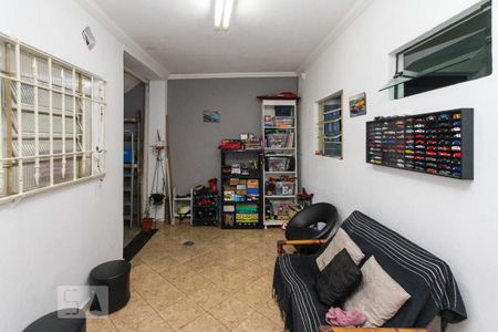 Casa à venda com 118m², 2 quartos e 2 vagas Casa à venda com 118m², 2 quartos e 2 vagasQuintal