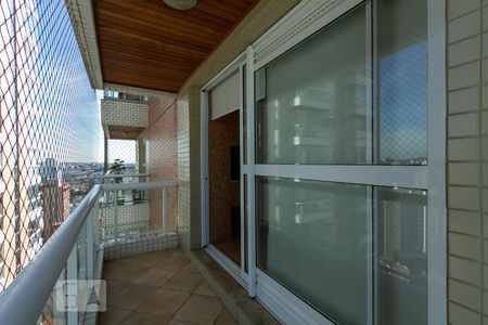 Apartamento à venda com 138m², 2 quartos e 2 vagas Apartamento à venda com 138m², 2 quartos e 2 vagasVaranda da cozinha