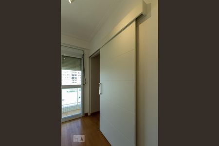 Apartamento à venda com 138m², 2 quartos e 2 vagas Apartamento à venda com 138m², 2 quartos e 2 vagasCloset da suíte 1