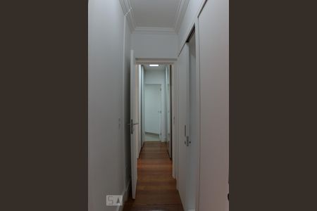 Apartamento à venda com 229m², 4 quartos e 3 vagas Apartamento à venda com 229m², 4 quartos e 3 vagasSuite