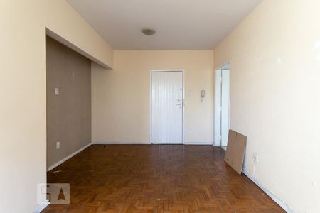 Apartamento à venda com 55m², 2 quartos e sem vaga Apartamento à venda com 55m², 2 quartos e sem vagaSala