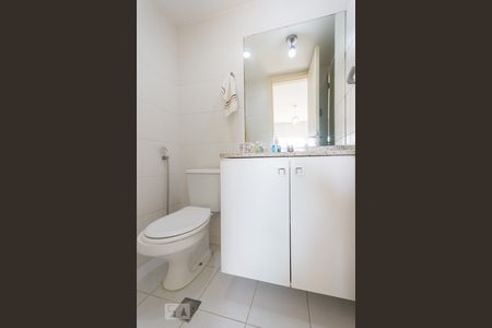 Apartamento à venda com 120m², 3 quartos e 2 vagasBanheiro da Suíte