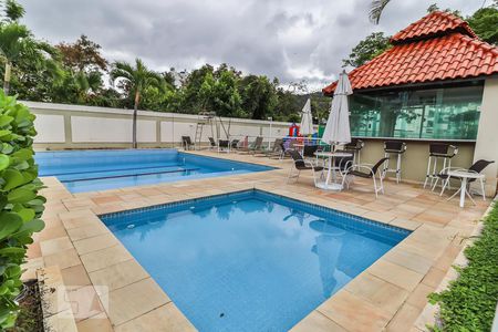 Apartamento à venda com 120m², 3 quartos e 2 vagasPiscina