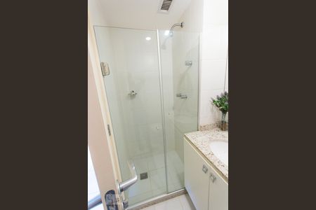 Apartamento à venda com 120m², 3 quartos e 2 vagasBanheiro Social 1