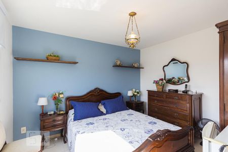 Apartamento à venda com 120m², 3 quartos e 2 vagasQuarto 3