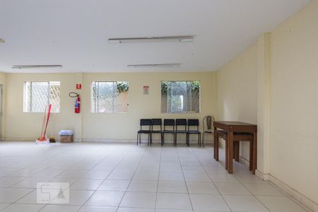 Apartamento à venda com 47m², 2 quartos e 1 vaga Apartamento à venda com 47m², 2 quartos e 1 vagaÁrea Comum - Salão de Festas
