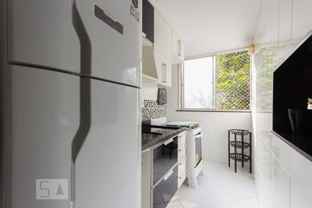 Apartamento à venda com 47m², 2 quartos e 1 vaga Apartamento à venda com 47m², 2 quartos e 1 vagaCozinha