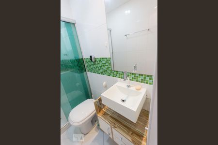 Apartamento à venda com 47m², 2 quartos e 1 vaga Apartamento à venda com 47m², 2 quartos e 1 vagaBanheiro