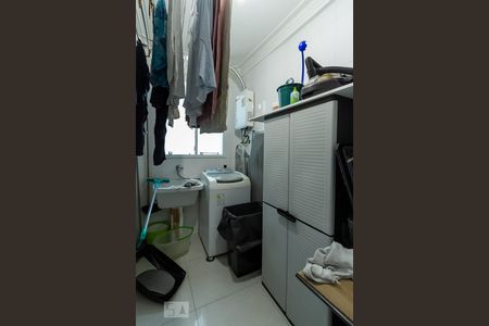 Apartamento à venda com 150m², 3 quartos e 2 vagas Apartamento à venda com 150m², 3 quartos e 2 vagasÁrea de serviço