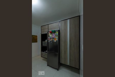 Apartamento à venda com 150m², 3 quartos e 2 vagas Apartamento à venda com 150m², 3 quartos e 2 vagasArmários