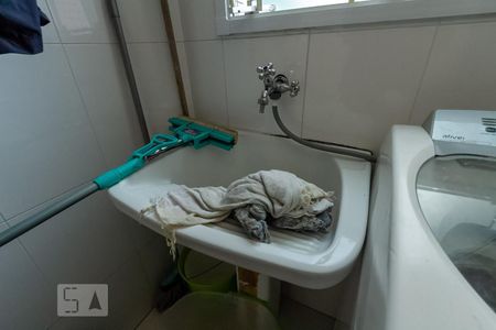 Apartamento à venda com 150m², 3 quartos e 2 vagas Apartamento à venda com 150m², 3 quartos e 2 vagasÁrea de serviço