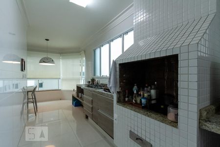 Apartamento à venda com 150m², 3 quartos e 2 vagas Apartamento à venda com 150m², 3 quartos e 2 vagasCozinha gourmet