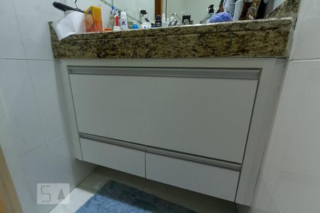 Apartamento à venda com 150m², 3 quartos e 2 vagas Apartamento à venda com 150m², 3 quartos e 2 vagasBanheiro da suíte 3