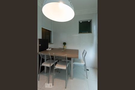 Apartamento à venda com 150m², 3 quartos e 2 vagas Apartamento à venda com 150m², 3 quartos e 2 vagasCozinha gourmet