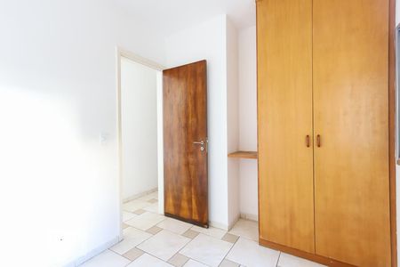 Apartamento para alugar com 60m², 3 quartos e 1 vagaQuarto 2