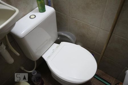 Casa à venda com 130m², 2 quartos e sem vagaLavabo