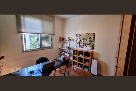 Apartamento para alugar com 230m², 4 quartos e 4 vagasQuarto