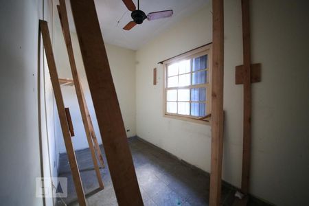 Casa à venda com 253m², 4 quartos e 3 vagasQuarto 3