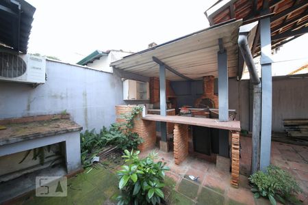 Casa à venda com 253m², 4 quartos e 3 vagasChurrasqueira 