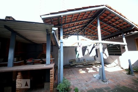 Casa à venda com 253m², 4 quartos e 3 vagasQuintal 