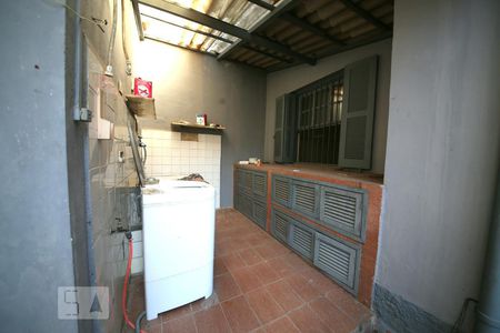 Casa à venda com 253m², 4 quartos e 3 vagasÁrea de Serviço