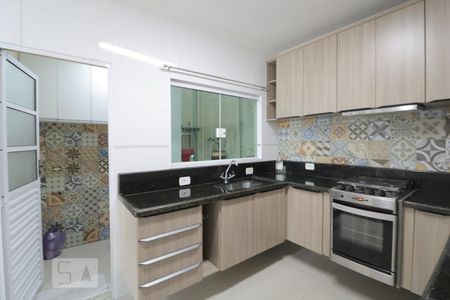 Casa de condomínio à venda com 65m², 2 quartos e 1 vagaCozinha