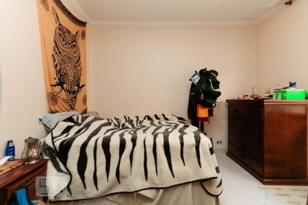 Casa à venda com 200m², 4 quartos e 3 vagas Casa à venda com 200m², 4 quartos e 3 vagasQuarto 1