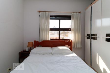 Casa à venda com 200m², 4 quartos e 3 vagas Casa à venda com 200m², 4 quartos e 3 vagasQuarto 2