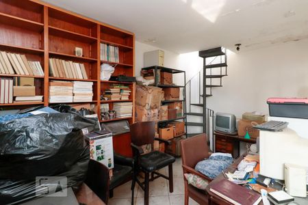 Casa à venda com 200m², 4 quartos e 3 vagas Casa à venda com 200m², 4 quartos e 3 vagasQuarto superior - edícula