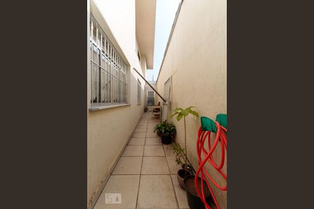 Casa à venda com 200m², 4 quartos e 3 vagas Casa à venda com 200m², 4 quartos e 3 vagasQuintal