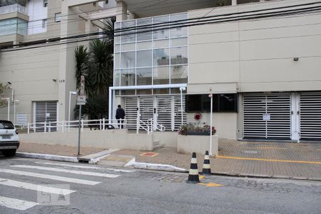 Apartamento à venda com 96m², 3 quartos e 2 vagasFachada e portaria