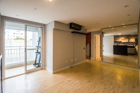 Sala de apartamento para alugar com 2 quartos, 57m² em Parque Rural Fazenda Santa Cândida, Campinas