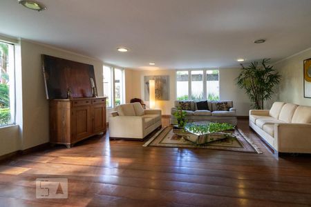 Apartamento à venda com 183m², 4 quartos e 3 vagas Apartamento à venda com 183m², 4 quartos e 3 vagasSala área comum 2