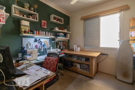 Apartamento à venda com 183m², 4 quartos e 3 vagas Apartamento à venda com 183m², 4 quartos e 3 vagasQuarto 2