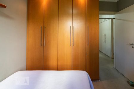 Apartamento à venda com 183m², 4 quartos e 3 vagas Apartamento à venda com 183m², 4 quartos e 3 vagasQuarto 1