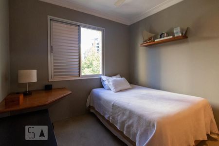 Apartamento à venda com 183m², 4 quartos e 3 vagas Apartamento à venda com 183m², 4 quartos e 3 vagasQuarto 1